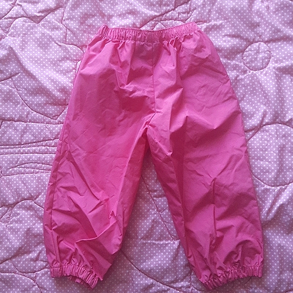Baby Girl Rain Pant 《Oshkosh》 - Picture 2 of 3
